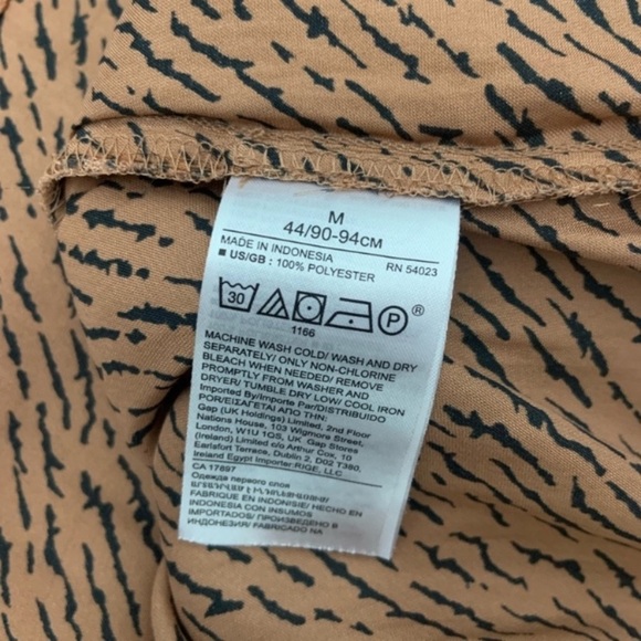 Banana Republic Neck Tie Blouse - Picture 6 of 7